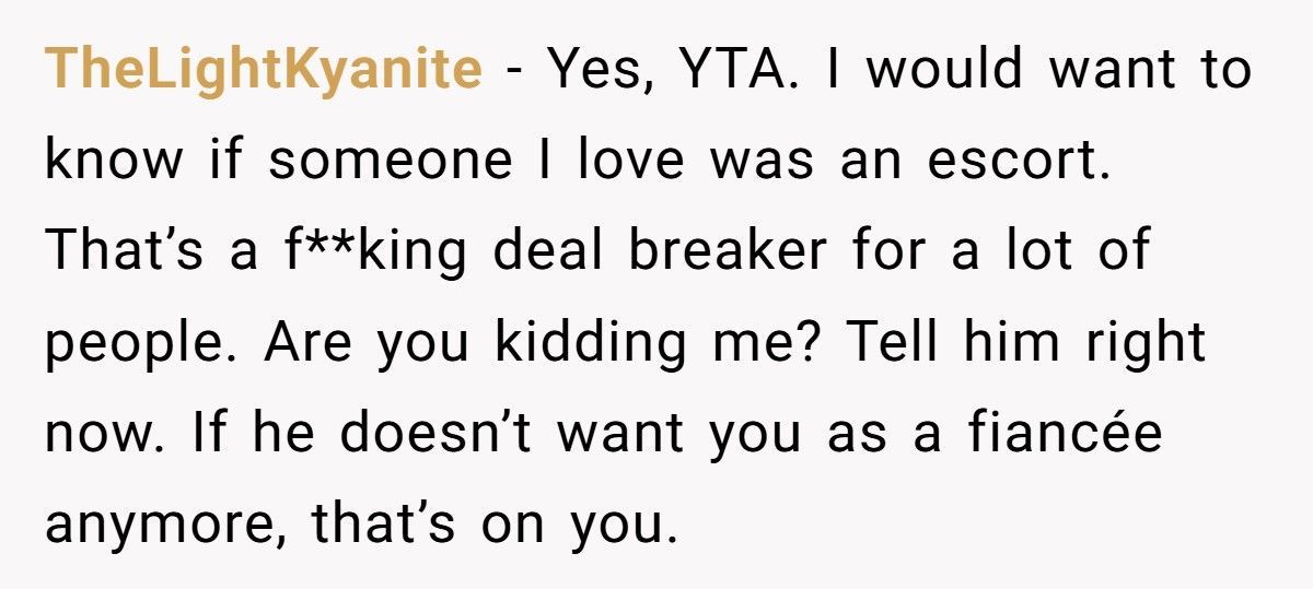 Woman Hides Escort Past From Fiancé For Two Years, Finally Confesses And Gets the Surprise Of Her Life