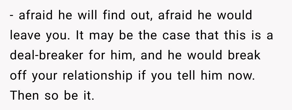 Woman Hides Escort Past From Fiancé For Two Years, Finally Confesses And Gets the Surprise Of Her Life