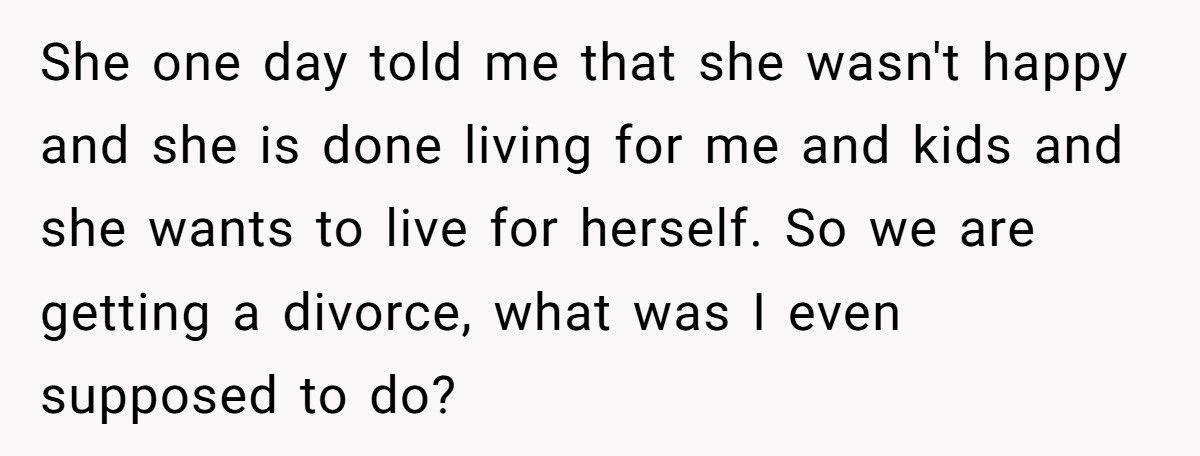 Man Starts Dating His Ex-Wife’s Best Friend After Divorce, Now She’s Furious He “Filled The Vacancy”