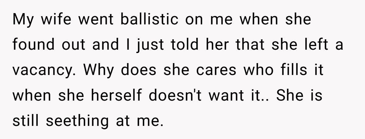 Man Starts Dating His Ex-Wife’s Best Friend After Divorce, Now She’s Furious He “Filled The Vacancy”