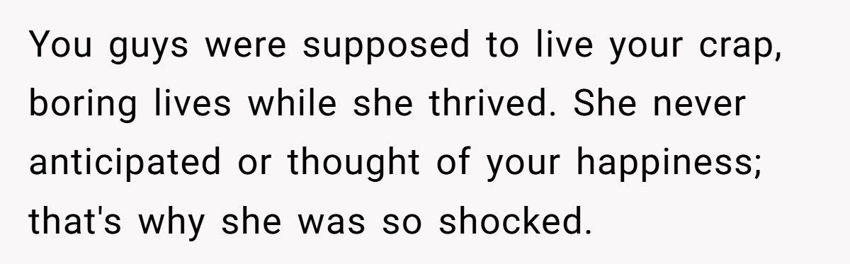 Man Starts Dating His Ex-Wife’s Best Friend After Divorce, Now She’s Furious He “Filled The Vacancy”