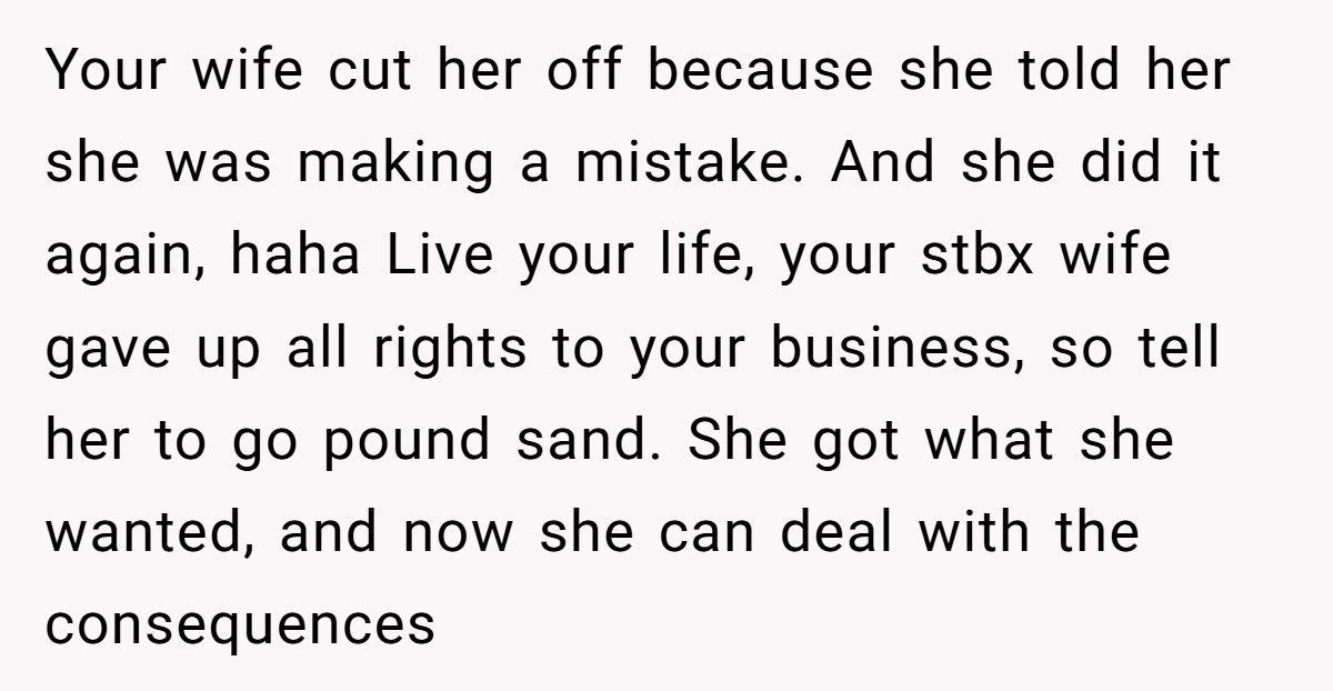 Man Starts Dating His Ex-Wife’s Best Friend After Divorce, Now She’s Furious He “Filled The Vacancy”