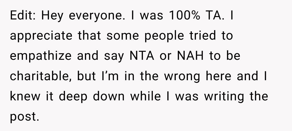 Father Called Out By Teen Daughter For Favoring Son’s “Masculine” Hobbies