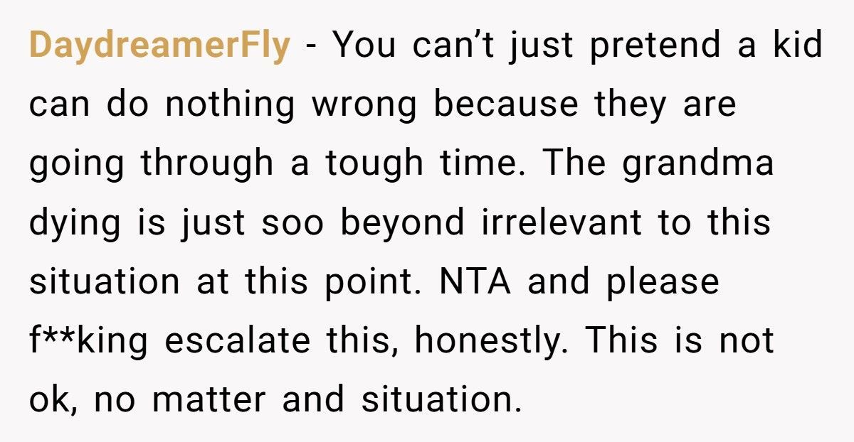 Furious Mom Snaps At Teacher And Says She Doesn't Care A Little Girl's Grandma Died