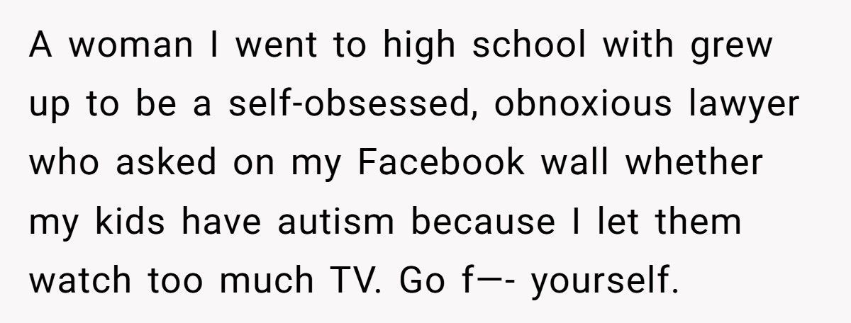 High School Bully Hugged Her Like Nothing Happened, Then Spent The Reunion With Her Fly Down In Every Photo High School Bully Hugged Her Like Nothing Happened, Then Spent The Reunion With Her Fly Down In Every Photo