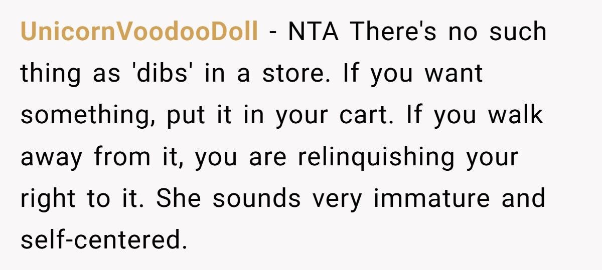 Reseller Freaks Out When Shopper Buys Items She Left Behind At Thrift Store Reseller Freaks Out When Shopper Buys Items She Left Behind At Thrift Store