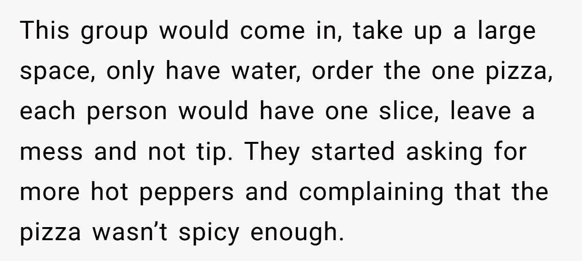 Annoying Customers Send Pizza Back For “Not Spicy Enough”, Chef Loads It With Chilies, They Tip Big