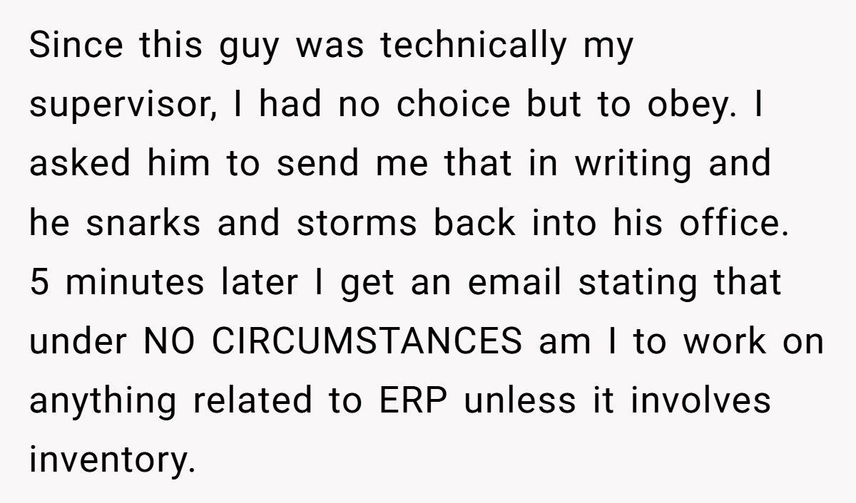 Boss Tells Employee To “Stick To Job Title”, Chaos Ensues When No One Gets Paid