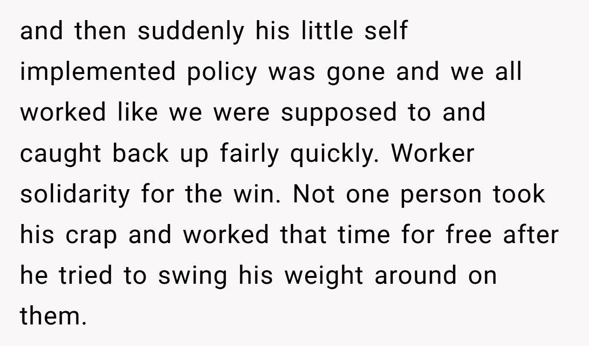 Boss Docks 15 Minutes For Being 1 Minute Late, Then Gets Mad When Worker Refuses Free Labor