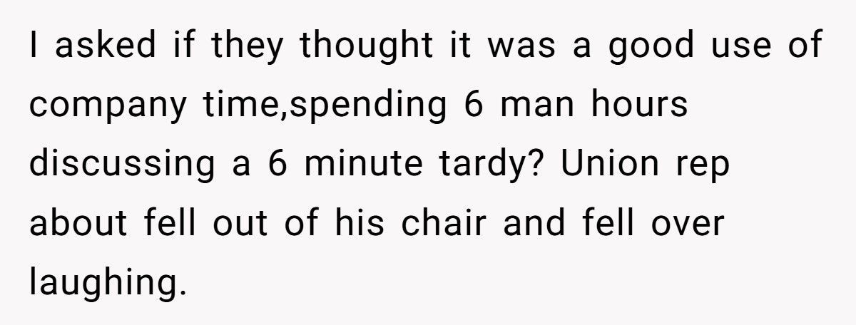Boss Docks 15 Minutes For Being 1 Minute Late, Then Gets Mad When Worker Refuses Free Labor