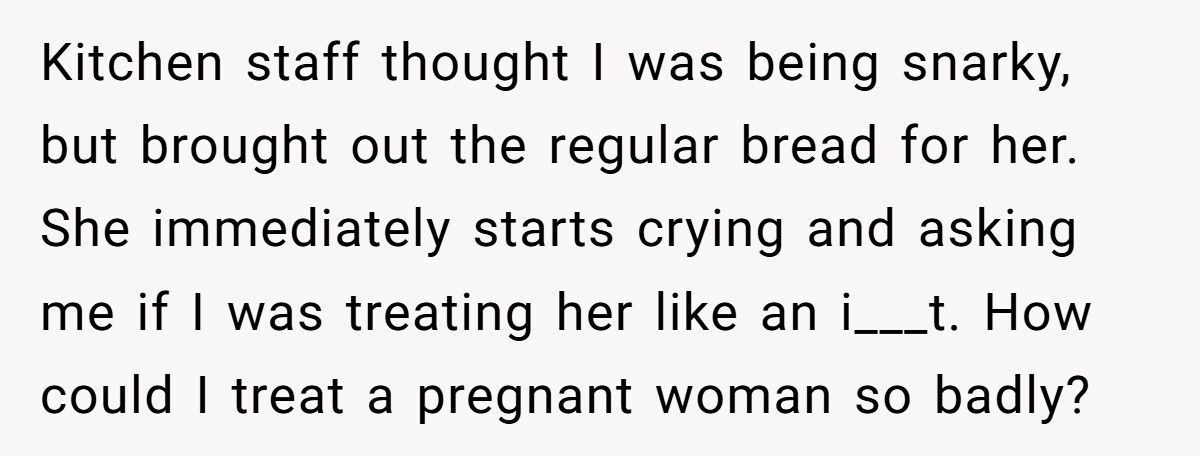 Waitress Called Cruel For Serving Regular Bread When Pregnant Customer Ordered Garlic-Free Garlic Bread