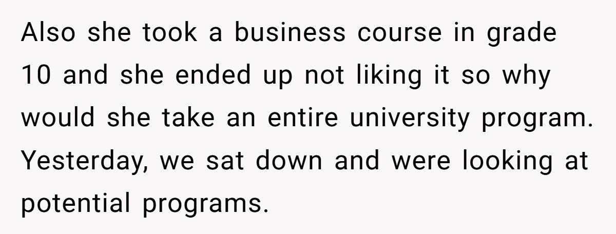 Dad Tries To Force Daughter Into Tech Career, She Explodes And Calls Him Out