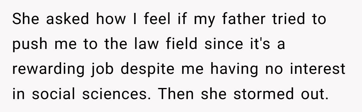 Dad Tries To Force Daughter Into Tech Career, She Explodes And Calls Him Out