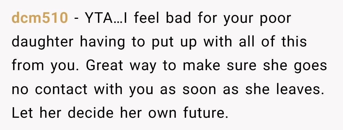 Dad Tries To Force Daughter Into Tech Career, She Explodes And Calls Him Out