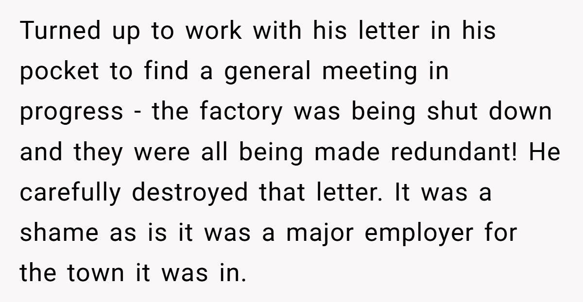 Company Forgot To Fire Him, So He Got Paid A Month To Do Nothing