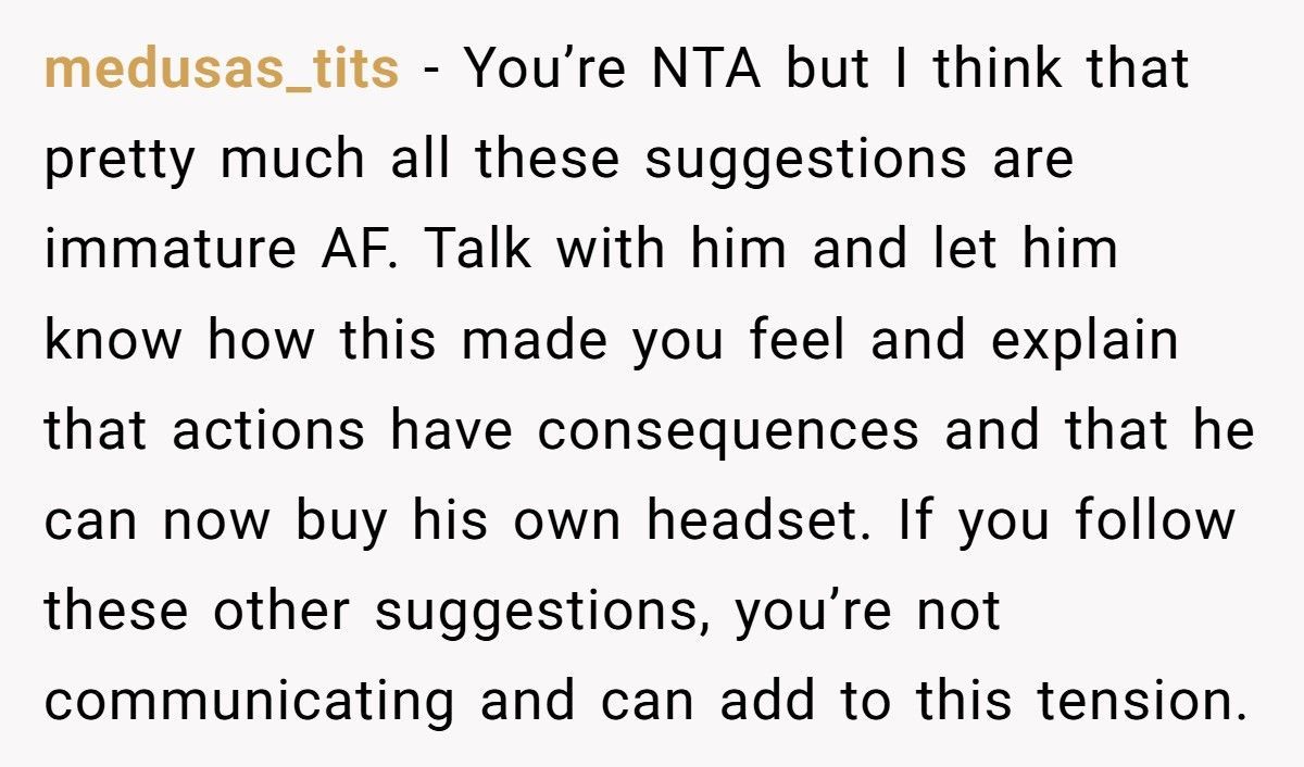 Wife Wonders If She Should Return Husband’s Dream Gift After He Snooped And Stole It