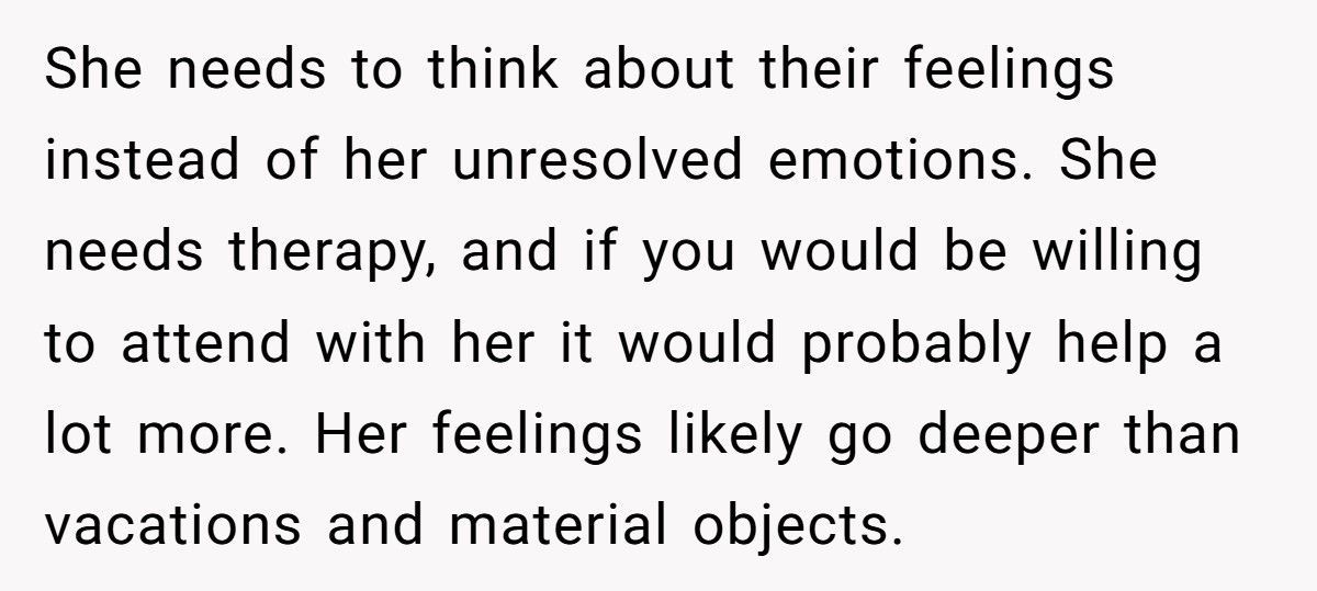 Mom Apologized Once For Raising Daughter In Poverty, Now Daughter Won’t Let It Go