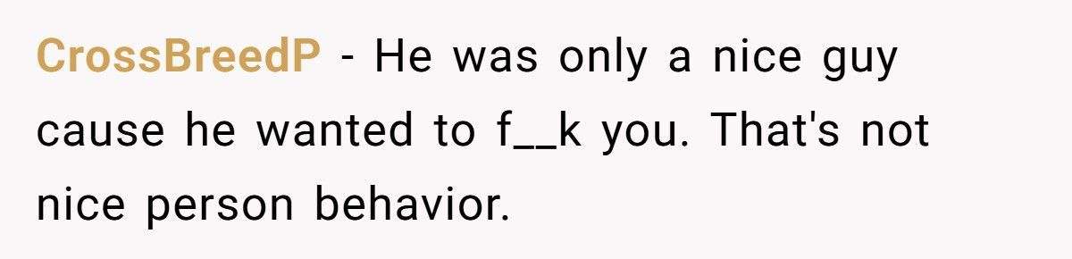 Customer Accuses Bartender Of Overcharging, She Shows Him What Overcharging Looks Like