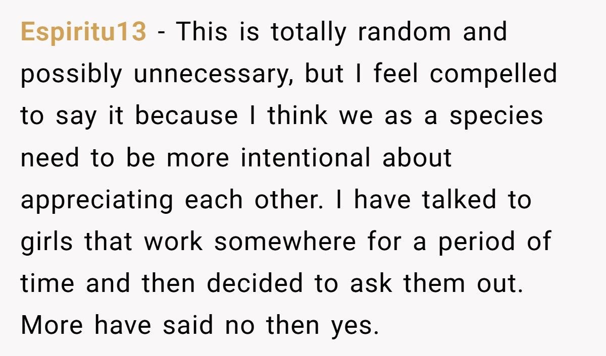 Customer Accuses Bartender Of Overcharging, She Shows Him What Overcharging Looks Like