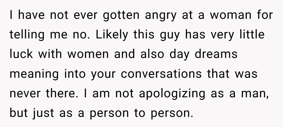 Customer Accuses Bartender Of Overcharging, She Shows Him What Overcharging Looks Like