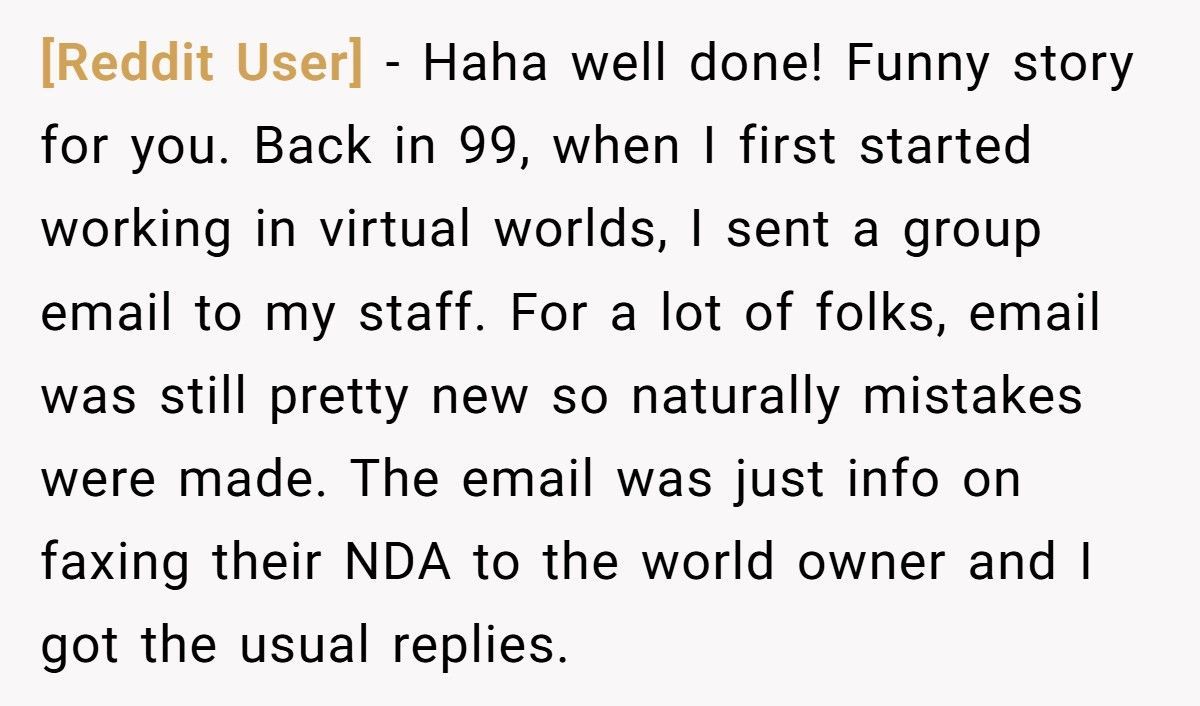 Boss CCs The Whole Team About A “Crash”, Employee Reply-Alls That He Can’t Type A URL