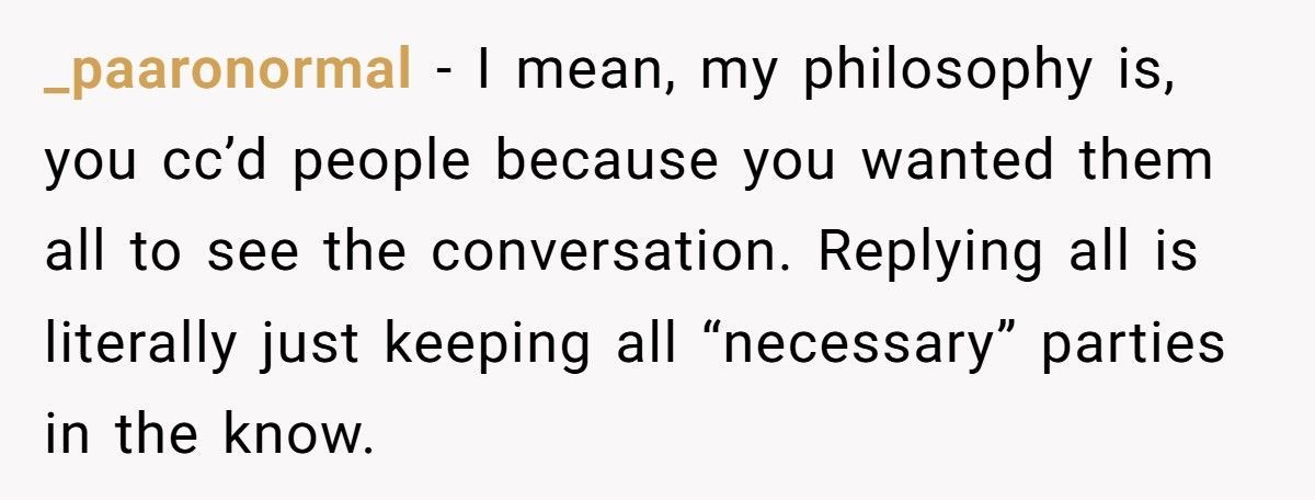 Boss CCs The Whole Team About A “Crash”, Employee Reply-Alls That He Can’t Type A URL