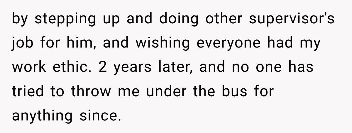 Boss CCs The Whole Team About A “Crash”, Employee Reply-Alls That He Can’t Type A URL