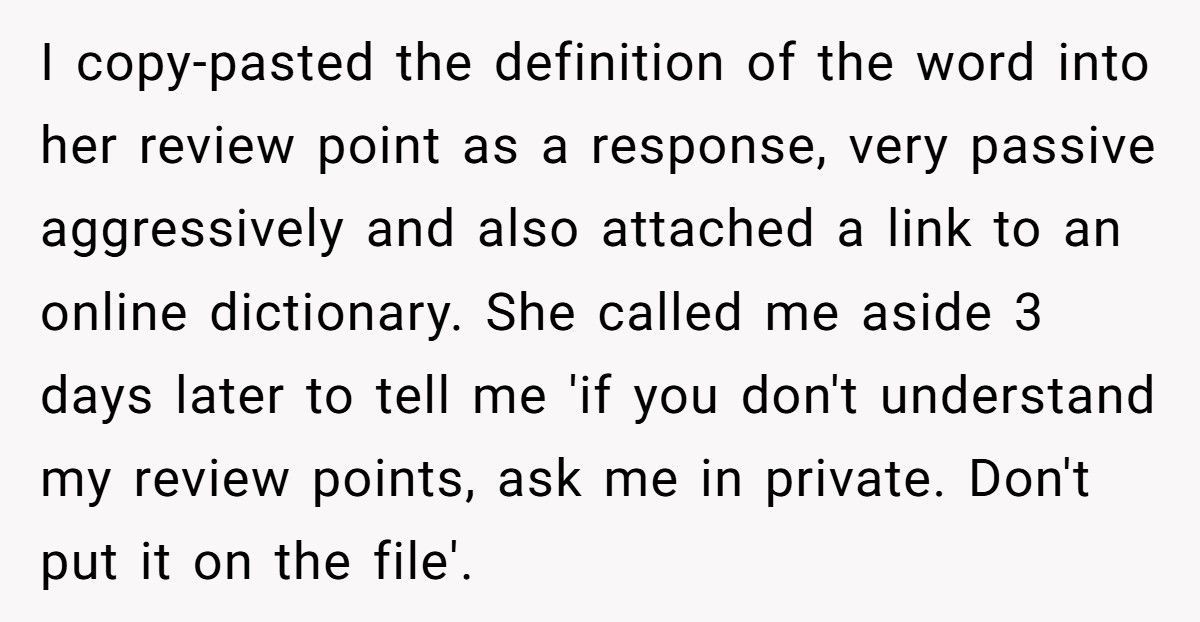 Boss CCs The Whole Team About A “Crash”, Employee Reply-Alls That He Can’t Type A URL