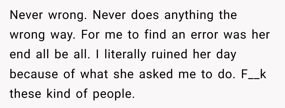 Boss CCs The Whole Team About A “Crash”, Employee Reply-Alls That He Can’t Type A URL