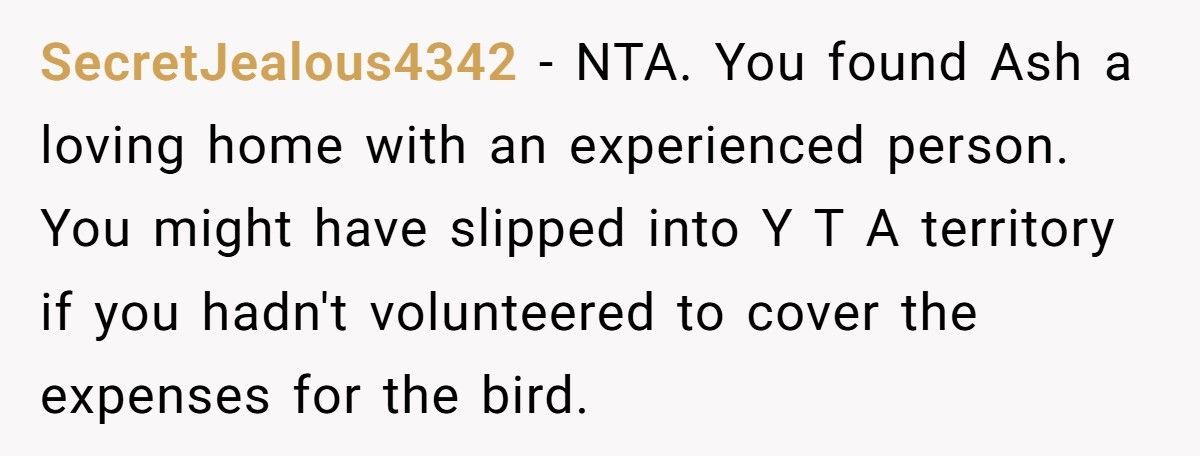 Brother Leaves Sister A Parrot In His Will, She Refuses To Keep It Brother Leaves Sister A Parrot In His Will, She Refuses To Keep It