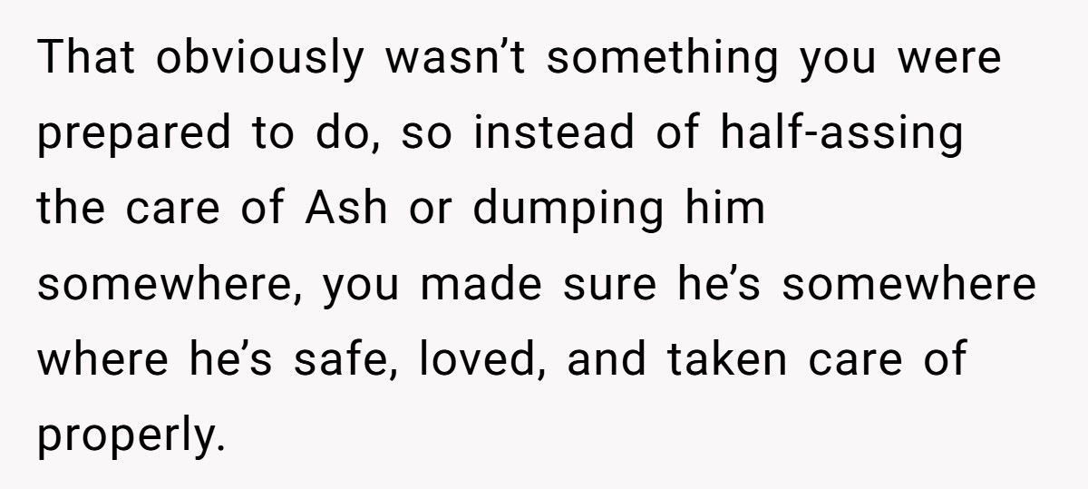 Brother Leaves Sister A Parrot In His Will, She Refuses To Keep It Brother Leaves Sister A Parrot In His Will, She Refuses To Keep It