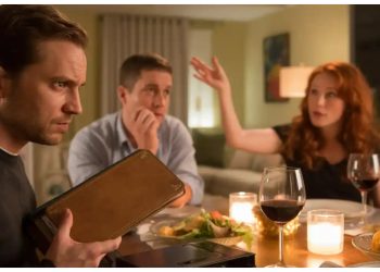 Houseguest Keeps Lecturing About Polyamory – Finally Told “Enough, Leave!”