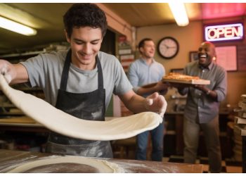 Pizza Chain Tried to Stop Teen From Feeding a Homeless Man – What Happened Next Sparked a Secret Operation