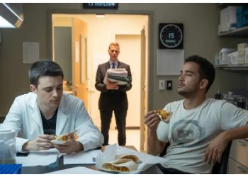 Supervisor Freaks Out Over 16-Minute Break, Costs Lab $300 Instead