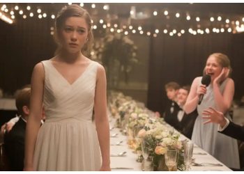 Sister’s Wedding Speech Goes Too Far, Bride Kicks Her Out Sister’s Wedding Speech Goes Too Far, Bride Kicks Her Out