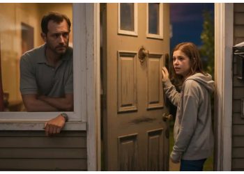 Dad Turns Away Crying Daughter After She Blocked Him and Posted ‘Believe Women’ During False Claim