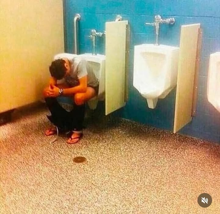 40 Absurdly Funny Photos That Make Zero Sense And We Love It