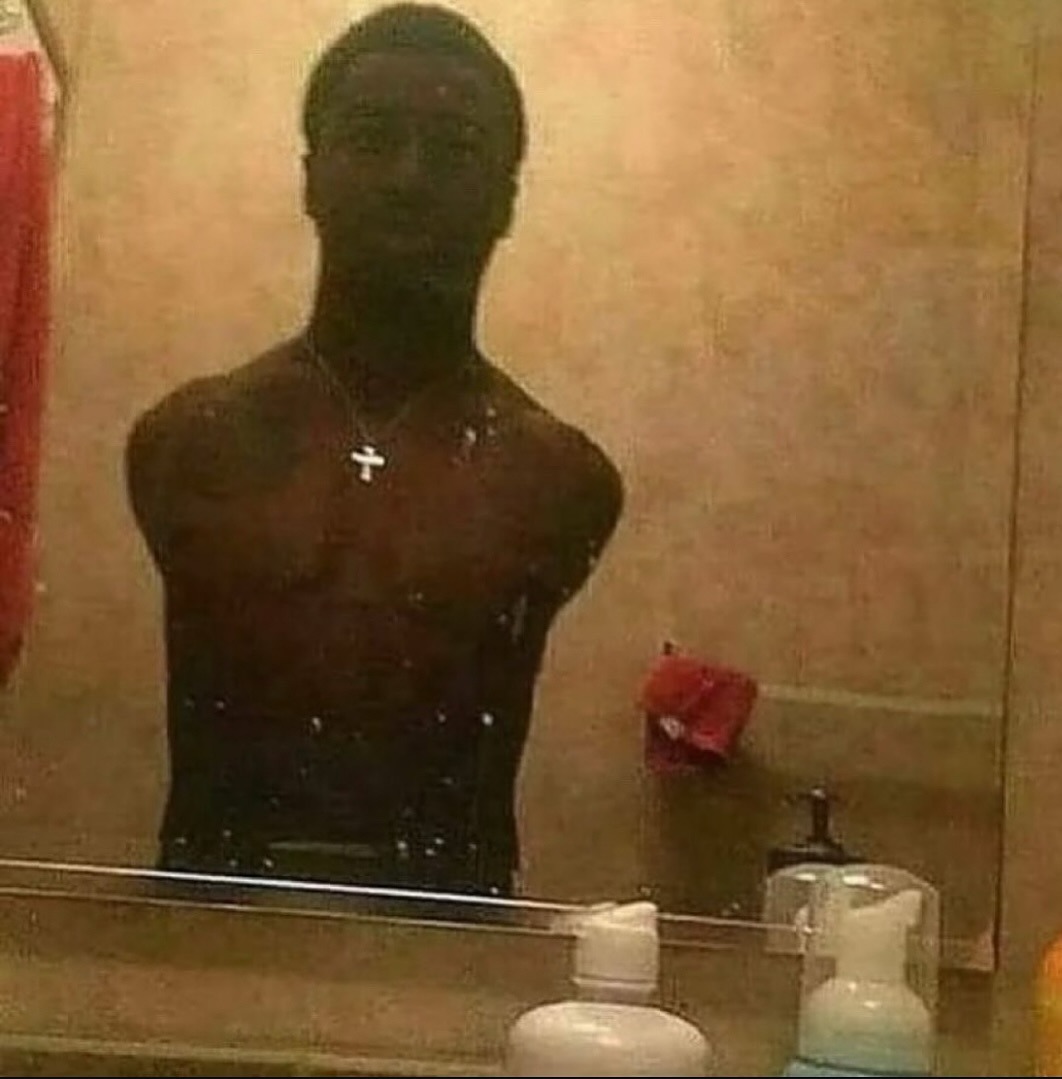 40 Absurdly Funny Photos That Make Zero Sense And We Love It