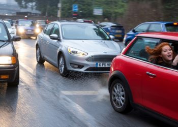 She Nearly Crashed Into Him While Using The Phone, He Honked And Karma Did The Rest