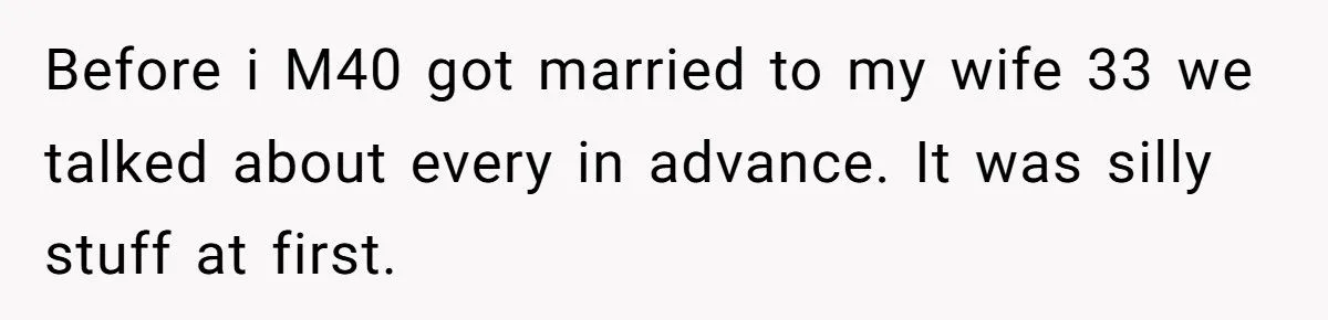 A Redditor’s Thanksgiving Explodes into Drama After Sister Asks Him to Care for Her Disabled Daughter