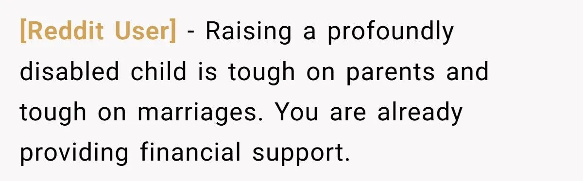 A Redditor’s Thanksgiving Explodes into Drama After Sister Asks Him to Care for Her Disabled Daughter