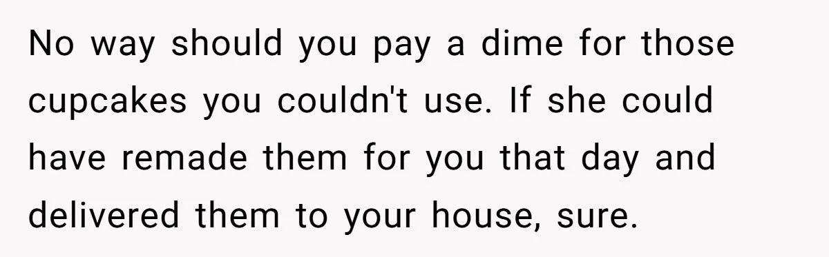 Gender Reveal Cupcakes Ruined By Dog Lead To Payment Dispute