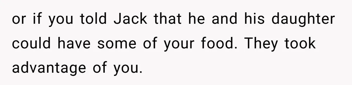 Woman Sends Boyfriend a $1,000 Bill After He and His Daughter Ate Nearly All Her Family’s Food