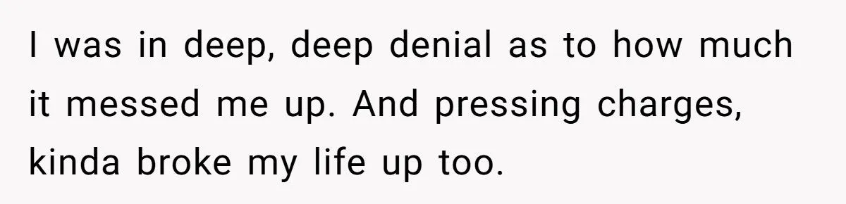 This Husband Feared the Worst After His Wife Returned From a Vegas Work Trip With Amnesia and Bruises