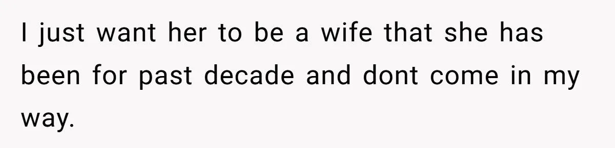He Refuses to End His Double Life Despite Discovering His Wife’s Betrayal a Decade Ago