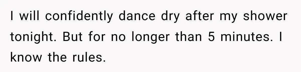 Her Boyfriend Told Her Not to Talk to Him While Naked - The Internet Can’t Believe His Reason Her Boyfriend Told Her Not to Talk to Him While Naked - The Internet Can’t Believe His Reason