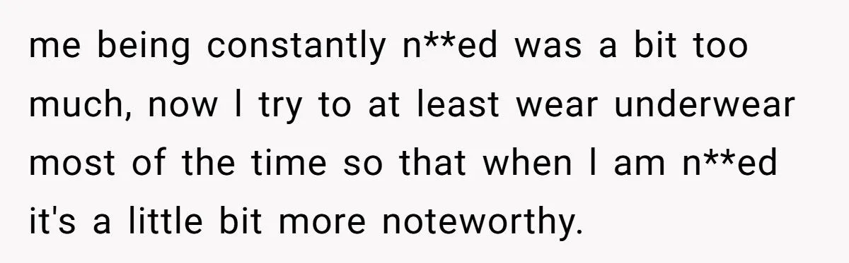 Her Boyfriend Told Her Not to Talk to Him While Naked - The Internet Can’t Believe His Reason