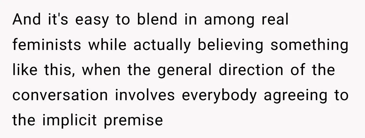 Her Boyfriend Told Her Not to Talk to Him While Naked - The Internet Can’t Believe His Reason