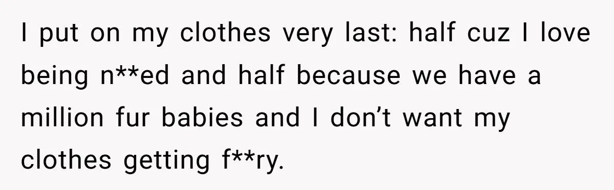 Her Boyfriend Told Her Not to Talk to Him While Naked - The Internet Can’t Believe His Reason