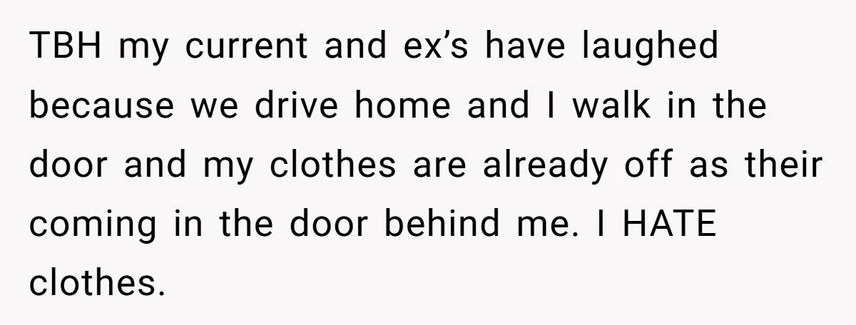 Her Boyfriend Told Her Not to Talk to Him While Naked - The Internet Can’t Believe His Reason